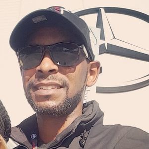 Meet your Posher, Colin